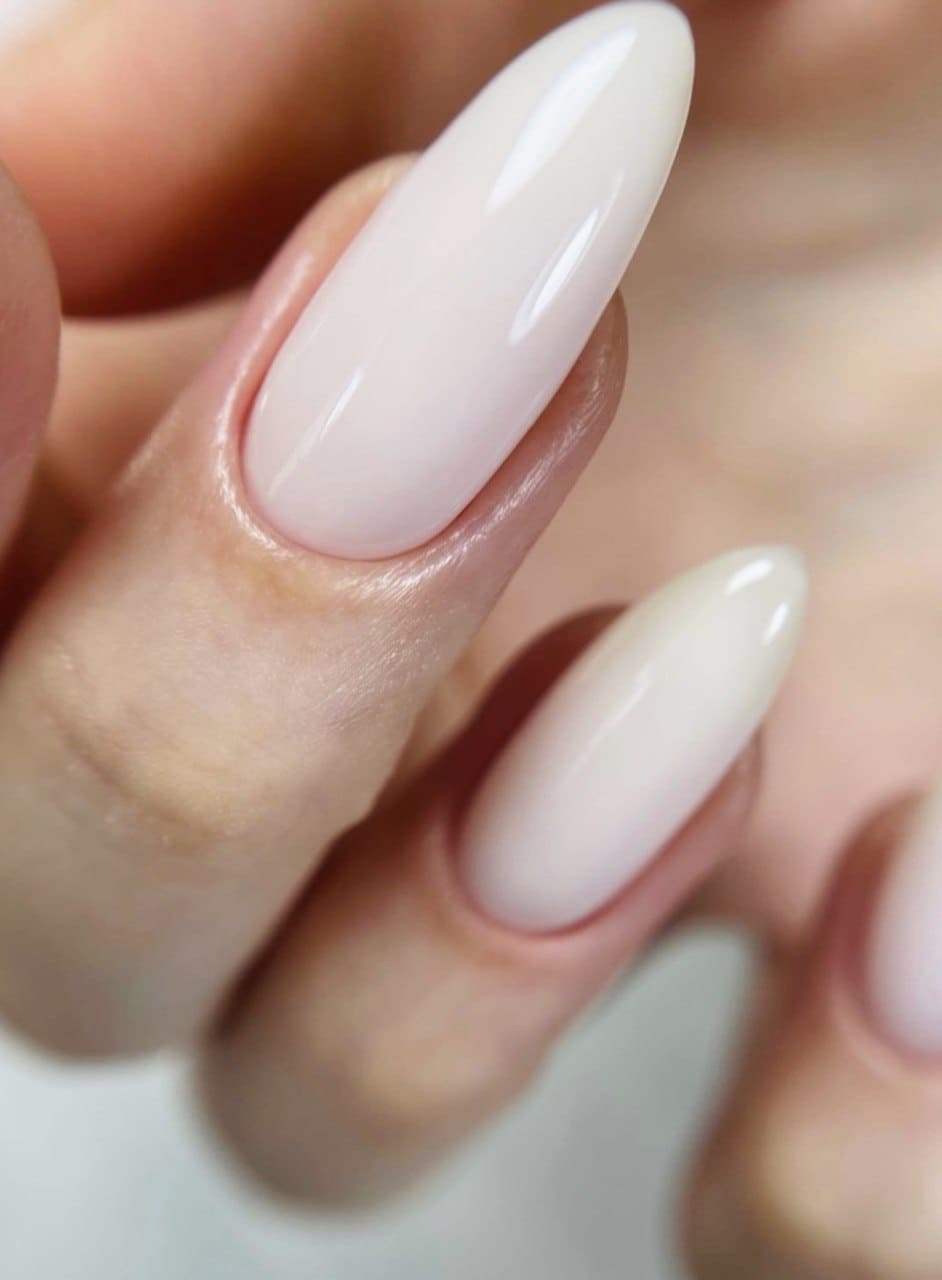 Long natural nails